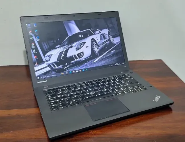 Notebook Lenovo ThinkPad linha corporativa ultra resistente