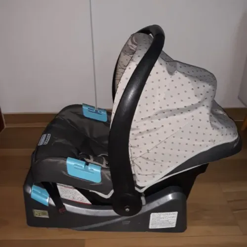 Bebê conforto com base - Burigotto