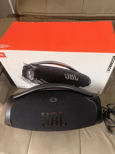 Caixa de som JBL Boombox3