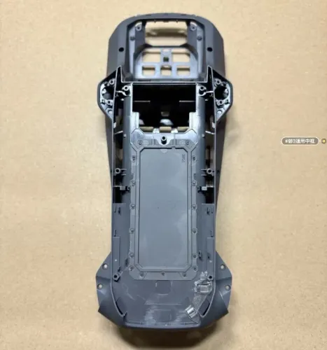 Estrutura intermediária do DJI Mavic 3, produto original DJI novo, com marcações no compar