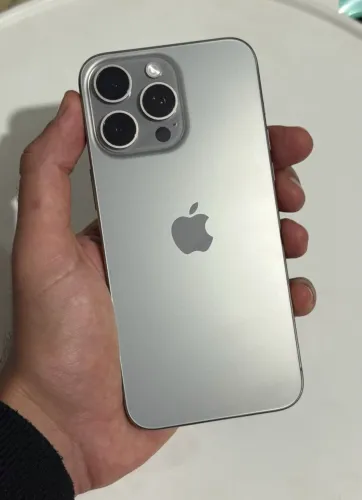 iPhone 15 Pro Max 256g Titanium