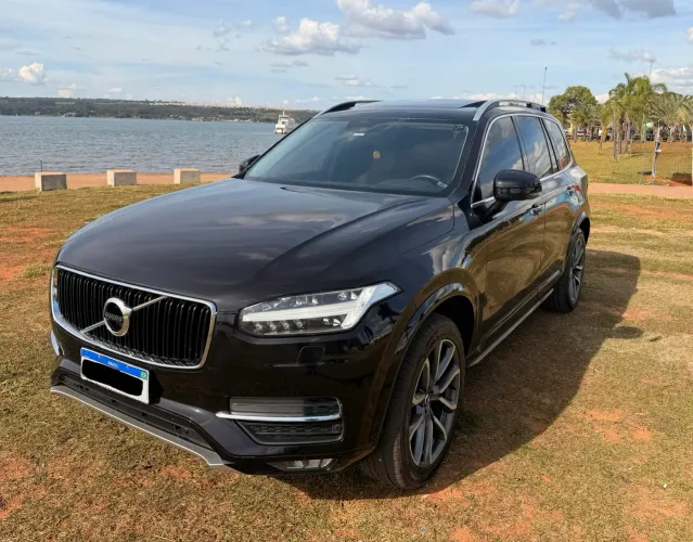 Volvo XC 90 T-6 Momentum 2.0 320cv 5P 2019