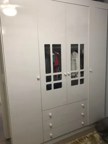 Guarda roupa infantil