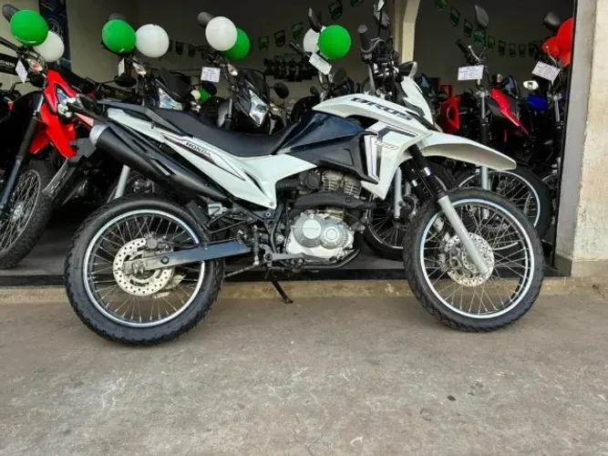 Bros 160 Branca