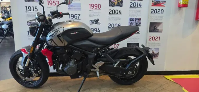 TRIDENT 660 Em estado de zero km Imperdível
