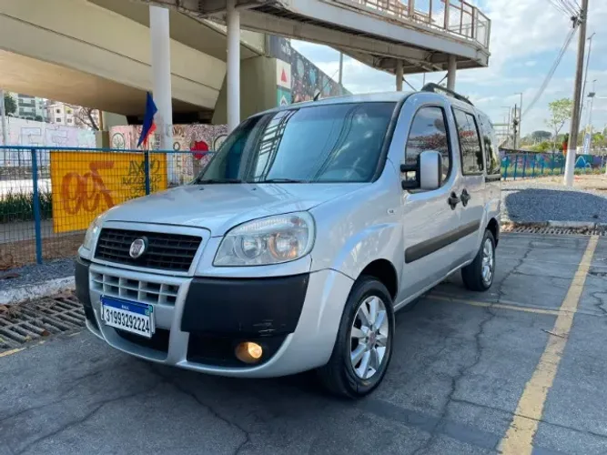Fiat Doblo HLX 1.8 MPI Flex 5P 2011