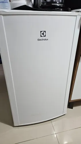 Frigobar Electrolux re120 122litros
