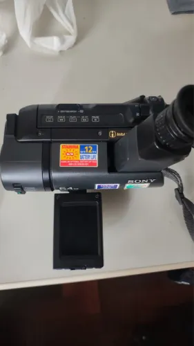 Filmadora Sony CCD-TRV25