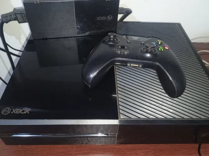 Vendo Xbox one funcionando perfeitamente com 1 controle