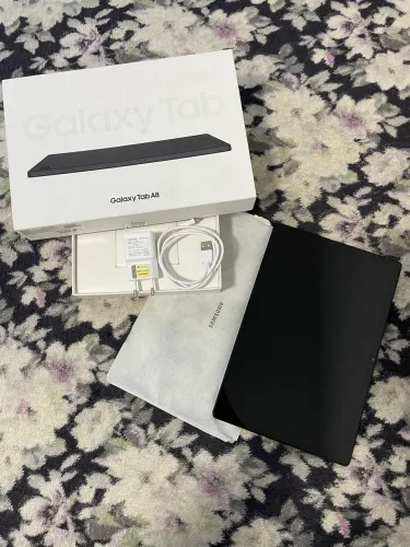 Tablete Galaxy Tab 8 64 gb