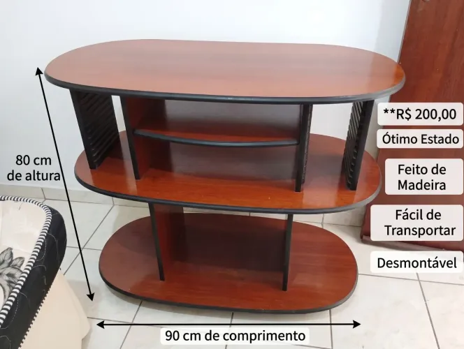 Rack de TV em Madeira - Desmontável