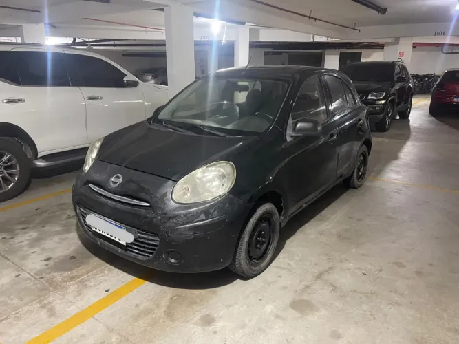 Nissan March 1.0 16V Flex Fuel 5P 2012