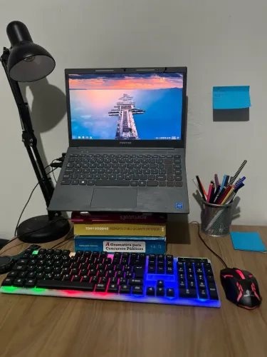 Vendo Notebook Positivo - SSD Rápido | Ideal para Estudos e Trabalho