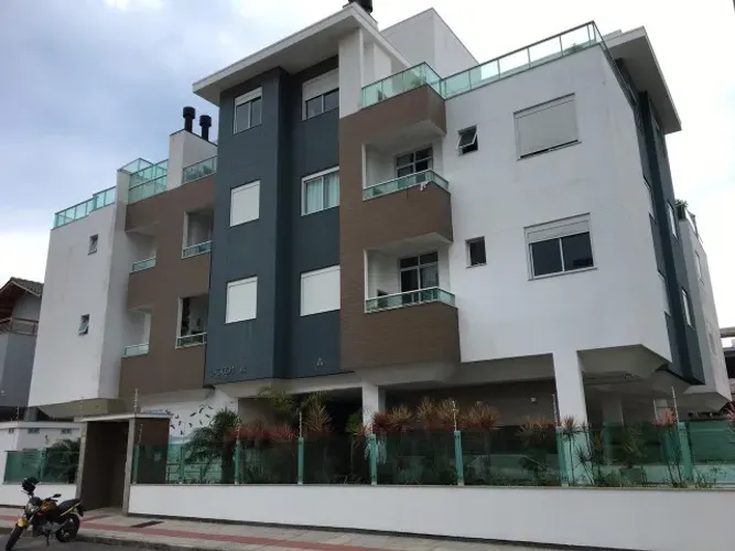 Apt 2 quartos sendo uma suíte-Rio Tavares loteamento Reefifi apenas 300 m da praia