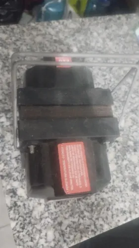 Transformador 220/110V
