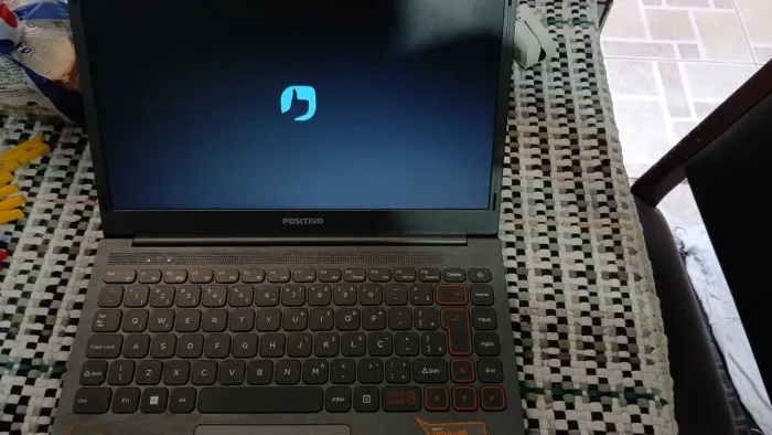Notebook Positivo 