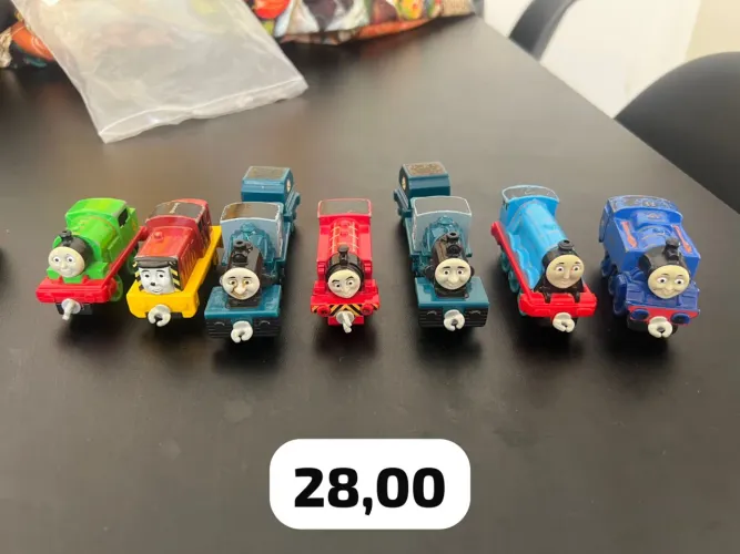 TRENS THOMAS E SEUS AMIGOS
