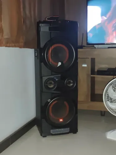 Caixa de som JBL Xpert