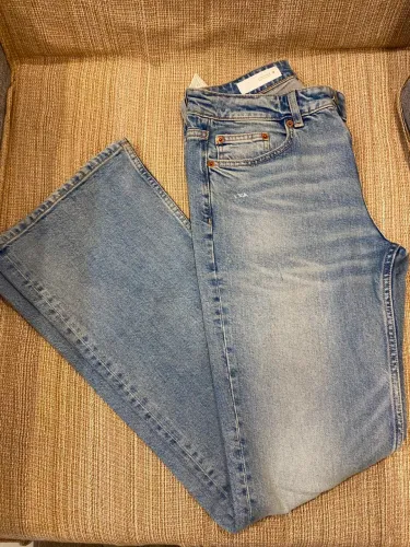 Calça flare Zara