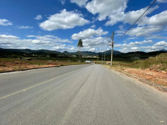 Terreno a venda no bairro Três Rios do Norte