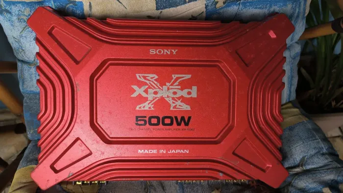 Módulo Sony Xplod 500 watts, Relíquia.