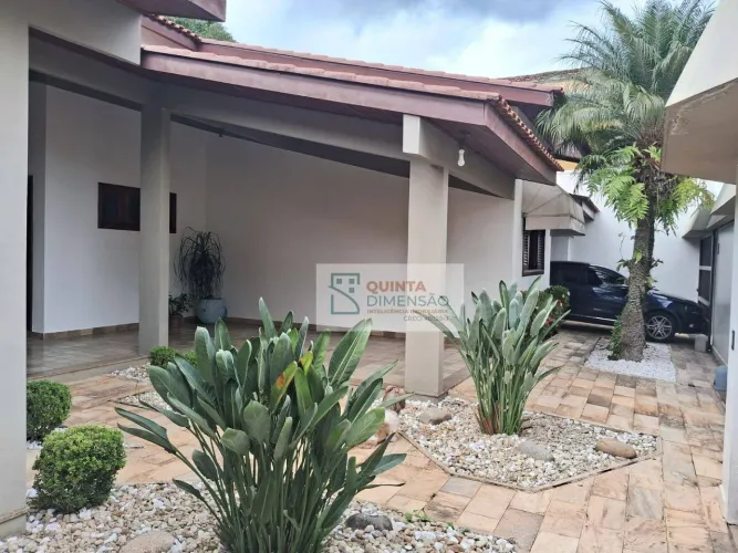 Casa com a venda - Centro, Cruzeiro/SP