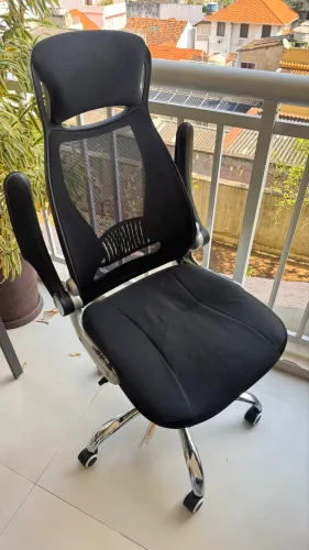 Cadeira de Escritório Ergonômica Tok&Stok - Tela Mesh - Alto Padrão