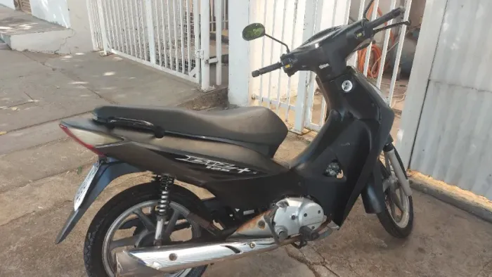 Vendo Moto biz abaixo da tabela fipe