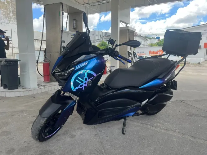 Yamaha XMAX 250 ABS - 42.599 km - Personalizada Camaleão - Excelente estado