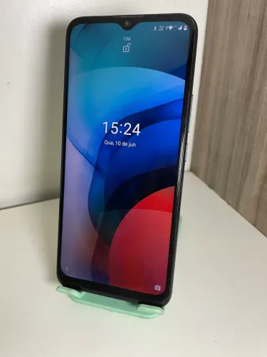 Celular Motorola E7