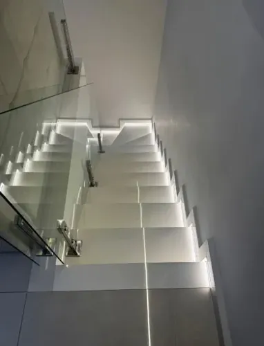 PORTEIRA FECHADA Imóvel recém reformado com acabamentos de altíssima qualidade!