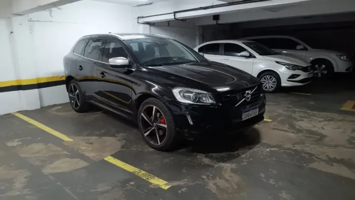 Volvo XC 60 T-6 R-design 2.0 306cv FWD 5P 2016