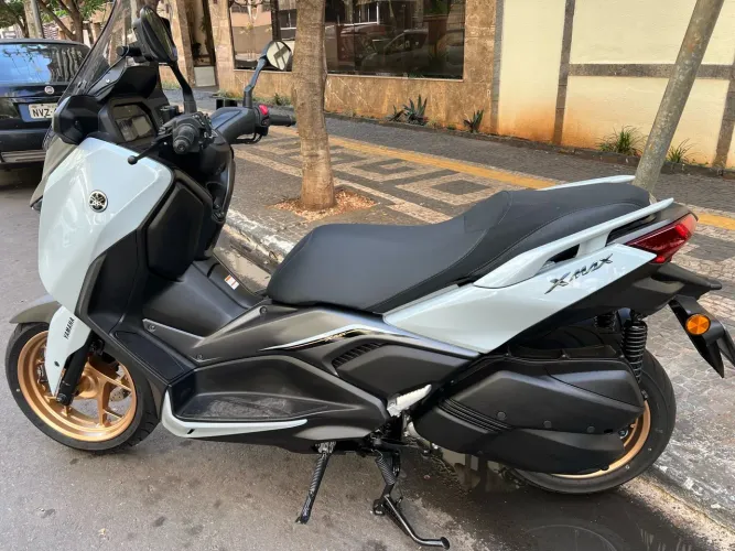 XMax 26/26 apenas 1270km