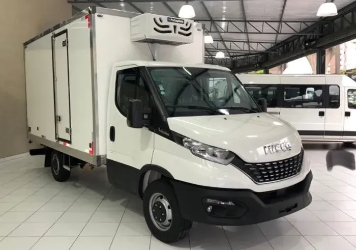 IVECO DAILY 35-160 2025 0KM
