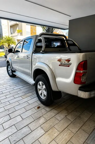 Toyota Hilux CD SRV D4-d 4X4 3.0 TDI Diesel AUT 2015