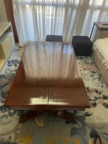 Mesa de Centro Expansiva em Madeira ,Importada dos Estados Unidos