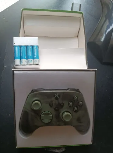 CONTROLE XBOX NOCTURNAL VAPOR EDIÇÃO LIMITADA.