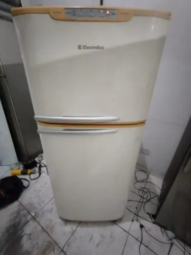 Geladeira Electrolux Frost Free 440 Litros 