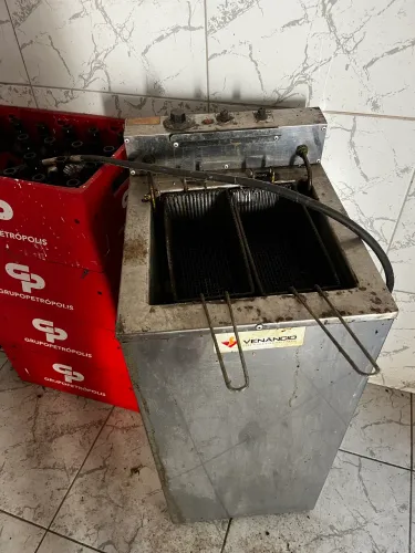 Fogão Industrial e Fritadeira