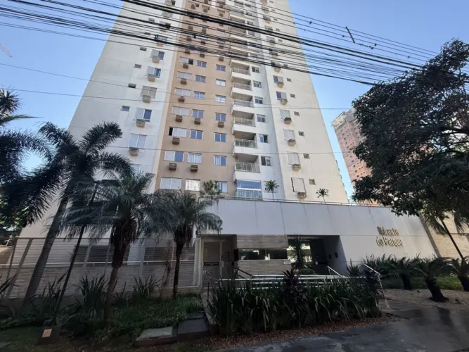 Apartamento com 3 quartos à venda por R$ 650000.00, 73.00 m2 - ZONA 03 - MARINGA/PR