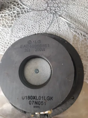 Vendo uma boca de alto-falante de 200W