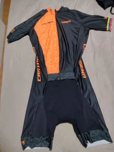 Macacão de ciclista