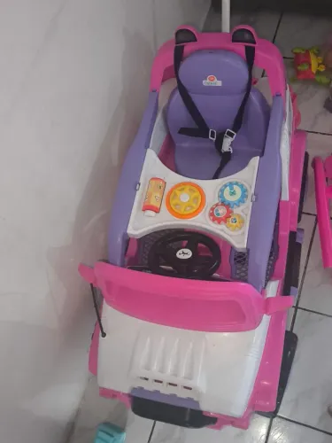 Carrinho de passeio menina