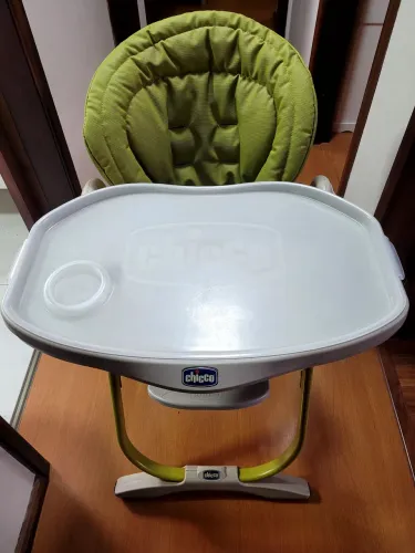 Cadeira refeição Chicco Polly Magic 3 em 1