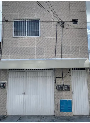 Alugo casa no Dionísio Torres próximo a Pontes Vieira, farmácia, supermercado?