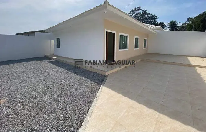 Casa em Araruama - 3 Quartos (1 suíte) - Parque Hotel - A Partir de R$ 690.000,00
