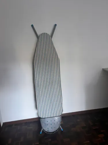Tábua de passar roupas
