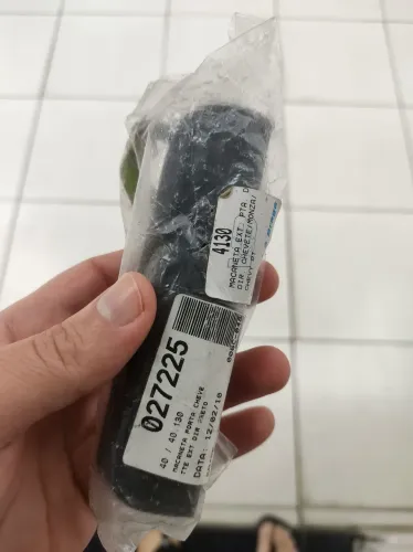 Maçaneta monza lado direito 