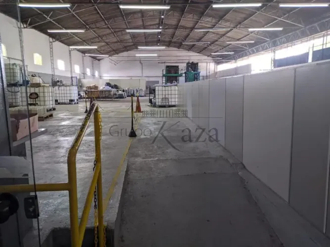 Chácaras Reunidas - Galpão Comercial - 1.060m²