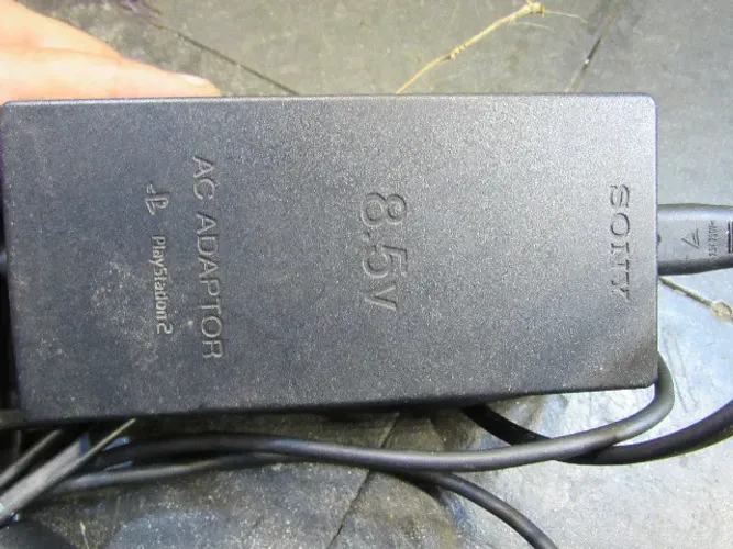 Fonte original ps2 scph-70100